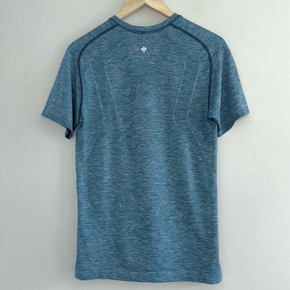 Lululemon Metal Vent Tech Short Sleeve - Picture 6 of 9